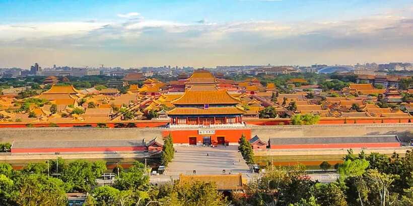 Beijing: Jingshan Park Entry Ticket - Jingshan Park Compared with the Forbidden City