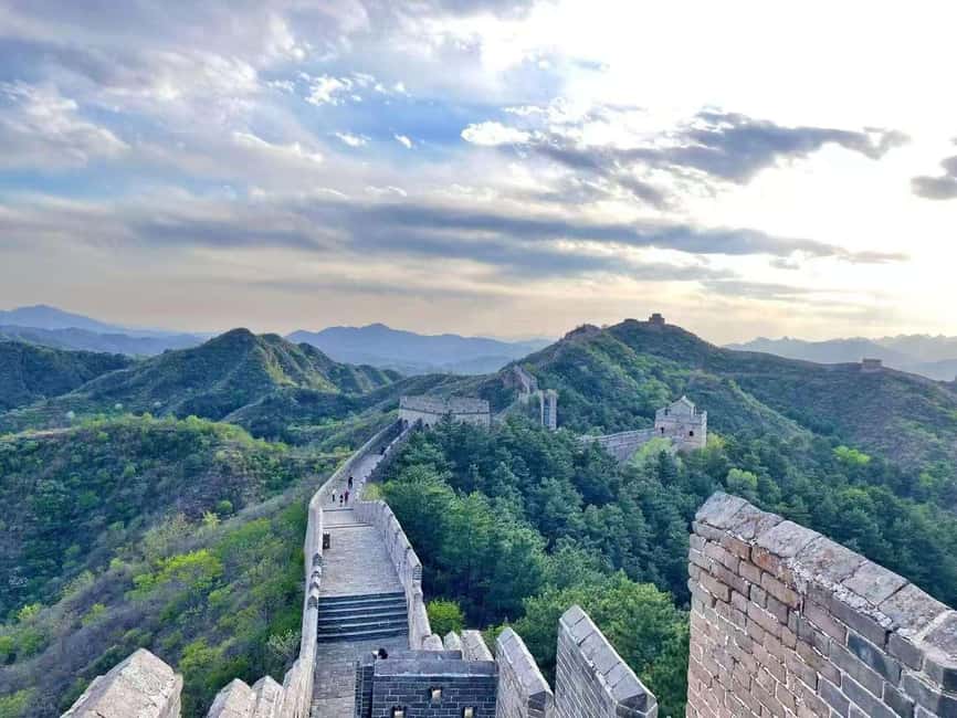 Beijing: Jinshanling Gt Wall Trip, Depart 7:30 Bus w/ Ticket - Entering Jinshanling and getting to the wall