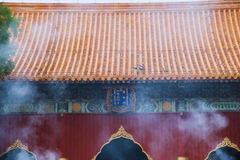 Beijing: Lama Temple E-Ticket or Full-Day Guided City Tour - Two ways to see the Lama Temple