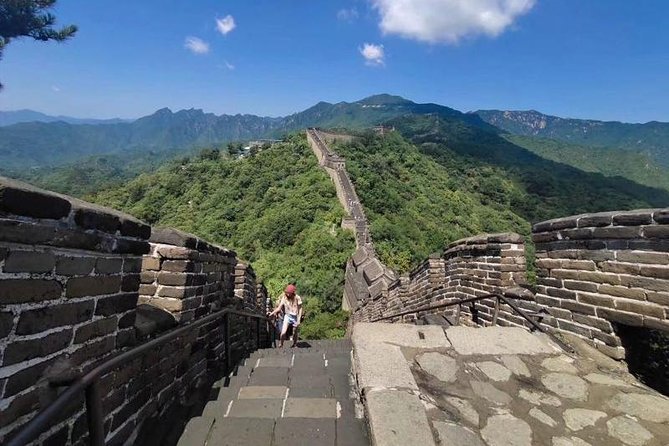 Beijing Layover: Mutianyu Great Wall Guided Tour or Transfer - Airport Pickup, Private Roads, and Flight Timing