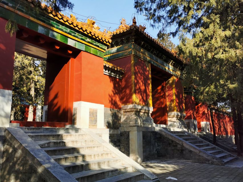 Beijing: Longqing Gorge, Ming Tombs & Lunch Private Day Tour - What the day feels like in practice