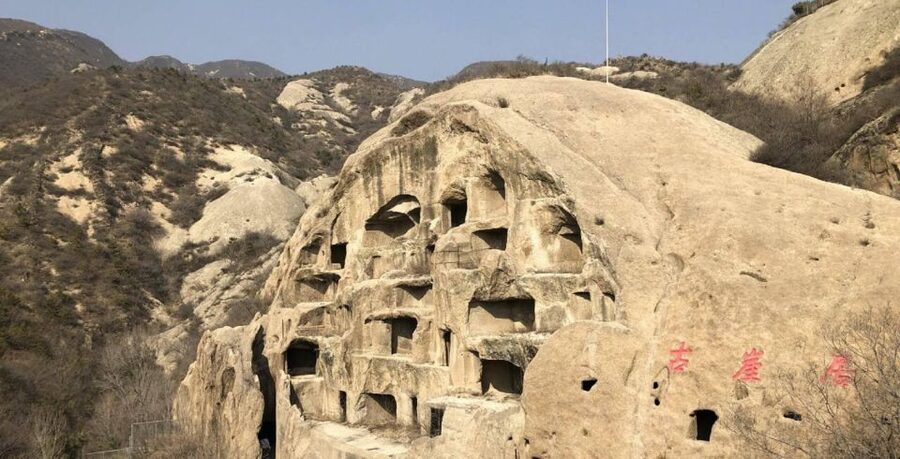 Beijing: Longqing Gorge w/Great Wall or Guyaju Private Tour - Cable car or mountain hike, depending on the weather