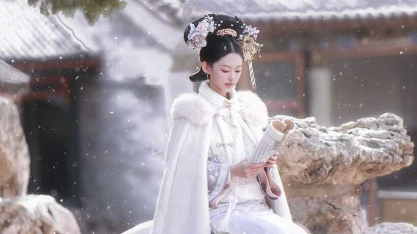 Beijing: Must-Try Chinese Ancient Costume Rental& Photoshoot - The photoshoot beside the Forbidden City