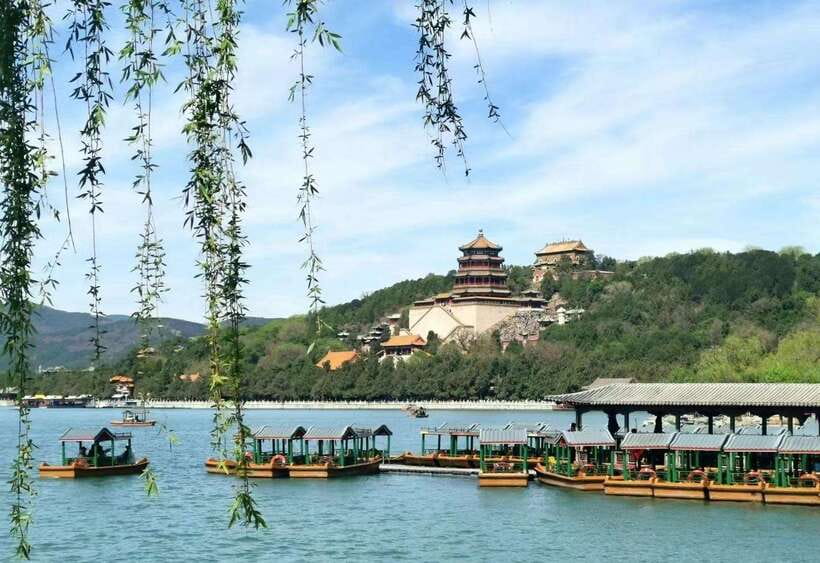 Beijing: Mutianyu Great Wall and Summer Palace Private Tour - The Summer Palace after the Wall