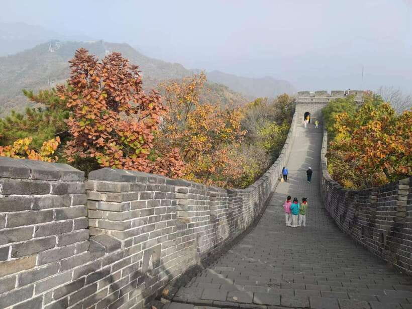 Beijing: Mutianyu Great Wall Private Layover Tour - Airport pickup and the long road to the wall