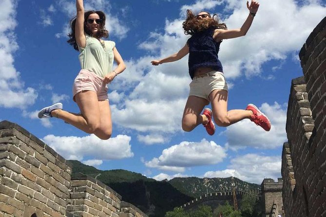 Beijing: Mutianyu Great Wall Private Layover Tour with Options - Meeting your driver at the airport