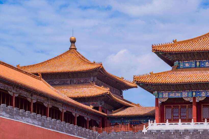 Beijing: Mutianyu Great Wall Private Tour with Ticket - What the guide adds to the day