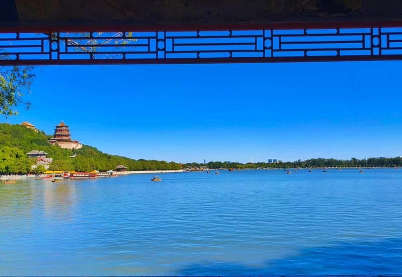 Beijing Mutianyu Great Wall&Summer Palace All Inclusive Tour - Walking the wall at Mutianyu