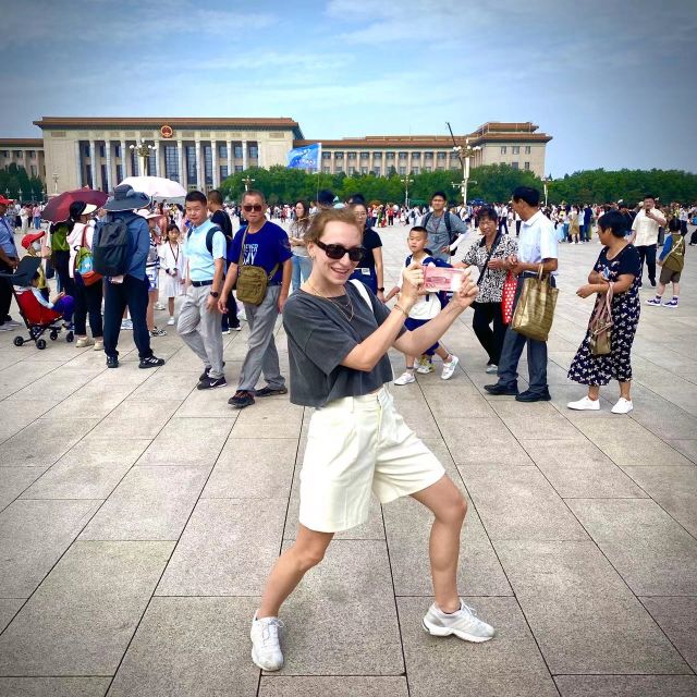 Beijing Private Custom Tour: Licensed Guide&Transfer Service - Meeting your guide at the hotel