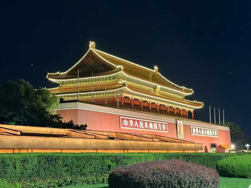 Beijing: Private Layover City Night Tour - Food, gifts, and the value of unscheduled moments