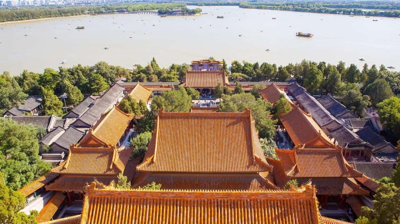 Beijing: Private Mutianyu Great Wall Tour & Flexible Options - Reaching the wall by cable car