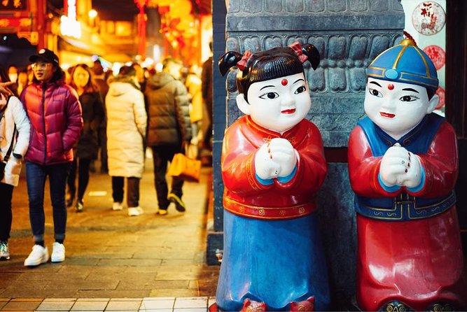 Beijing Private Night Tour - Qianmen Street and the food-stall question