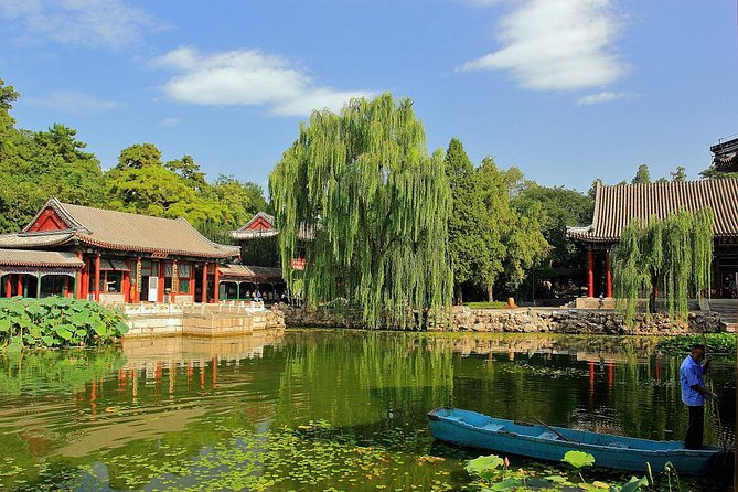 Beijing Private Tour to Temple of Heaven, Panda House and Summer Palace - Walking the 700-Meter Long Corridor