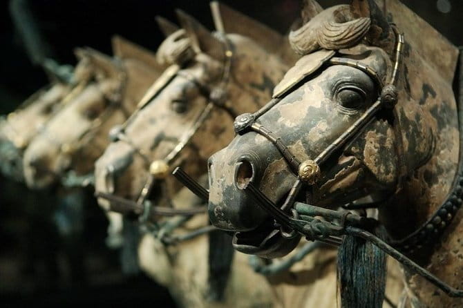 Beijing Private Tour: Xi'an Terracotta Warriors by Bullet Train - Extra tea and exhibition stops