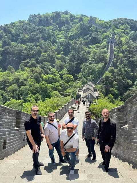 Beijing: private transfer to Great Wall from airport/hotel - Airport pickup and the 10-hour layover rule