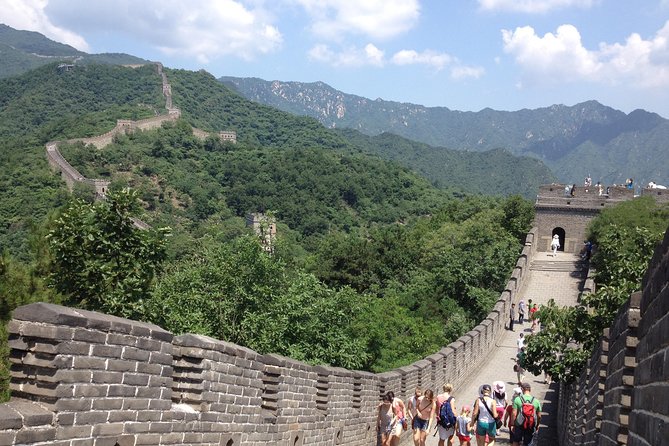 Beijing Private Transfer to Jinshanling or Simatai Great Wall - Transport-only or private guide?