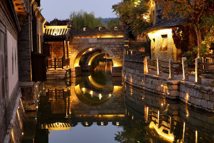 Beijing: Simatai Great Wall & Gubei Water Town Private Tour - What to pack and how to pace the day