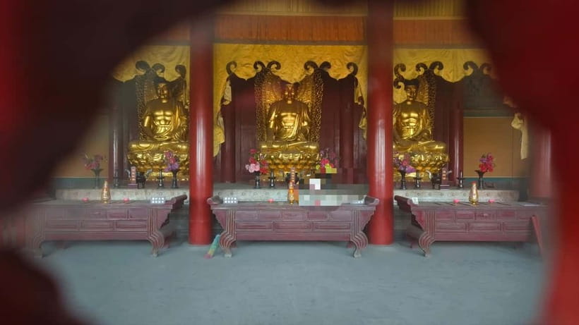 Beijing: Summer Palace Highlight Walking Tour - Walking the 728-meter Long Corridor