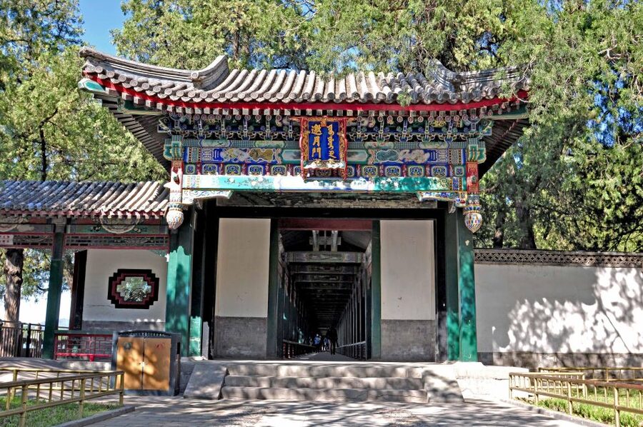 Beijing: Summer Palace, Sacred Road&Ming Tombs Private Tour - Who should book this Beijing day tour?