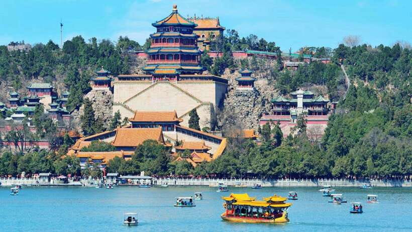 Beijing: Summer Palace Ticket; fast and smooth - Kunming Lake and the Long Corridor