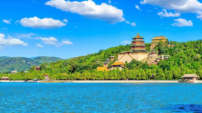Beijing: Temple of Heaven Guided Tour with Options or Ticket - What the guides add to the visit
