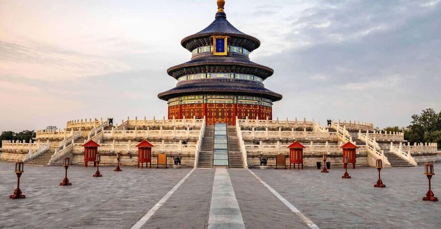 Beijing:Temple of Heaven Private Tour w/Option Show & Dinner - Adding an acrobatics show after the temple