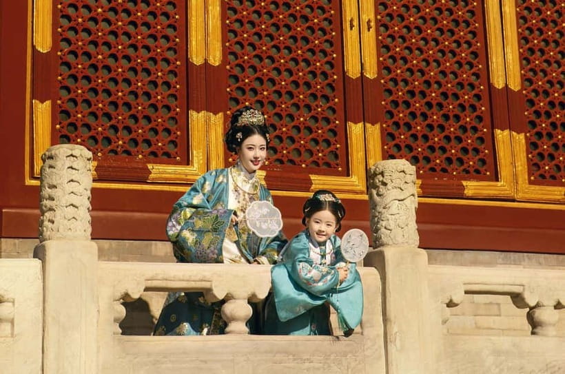 Beijing Traditional Hanfu Experience & Photoshoot for Groups - Who will get the most from this experience