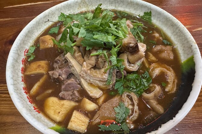 Beijing Walking Food Tour with a Local Friend - What the private format is worth at $60