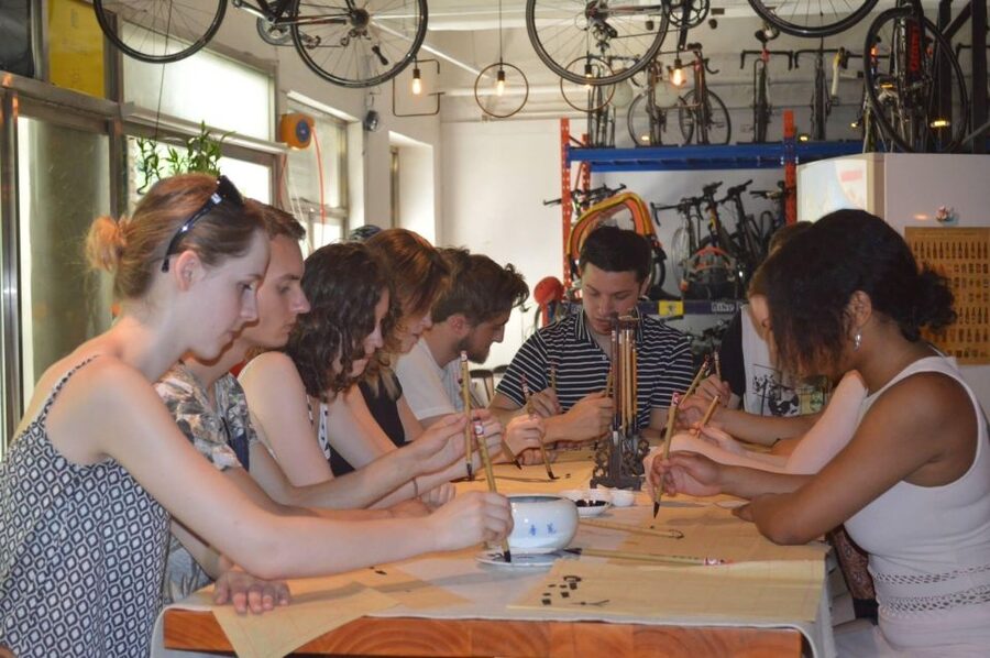 Beijing Wangfujing Calligraphy Class Nearby Forbidden City - Picking the right length: 45 minutes to two hours