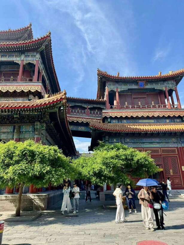 Beijing: Yonghe Lama Temple Entry Ticket - What your two-hour visit is really like