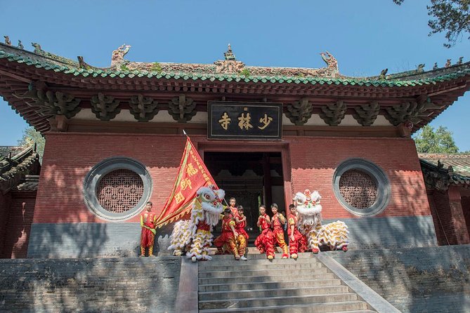 Best Luoyang Private One Day Tour - Longmen Grottoes and the scale of the carvings