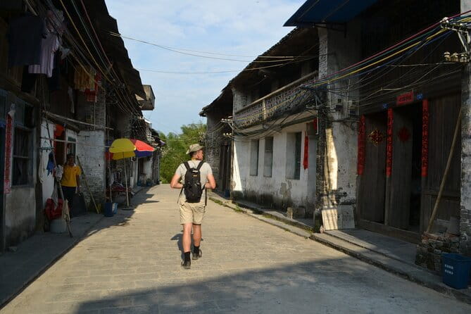 Best of Guilin Li River Xianggong Hill and Yulong River - Who should book this experience