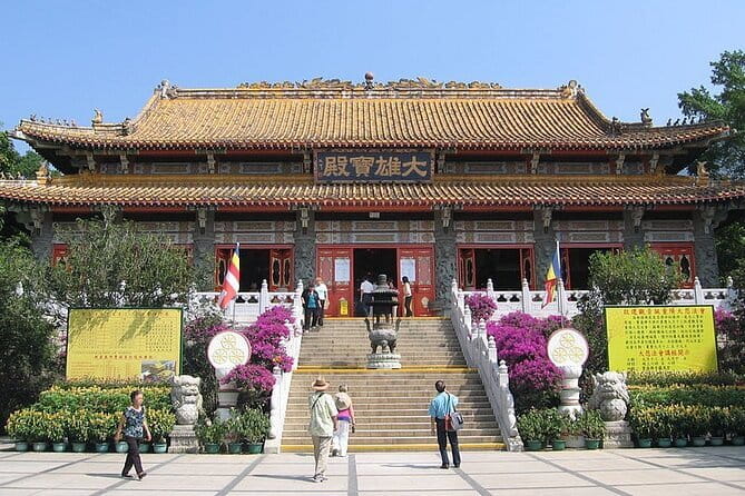 Best Seller: VIP Lantau Tai O Tour Priority Cable Car, Big Buddha - The unexpected jewelry-shop stop