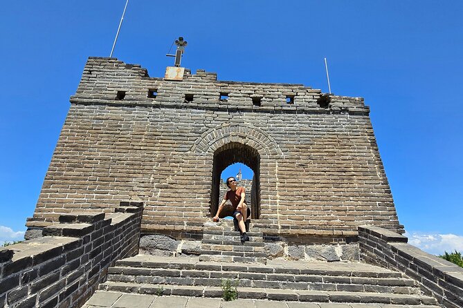 BusDa-Ancient Great Wall &Badaling Great Wall Full-day Bus Tour - Guides can shape the short stops
