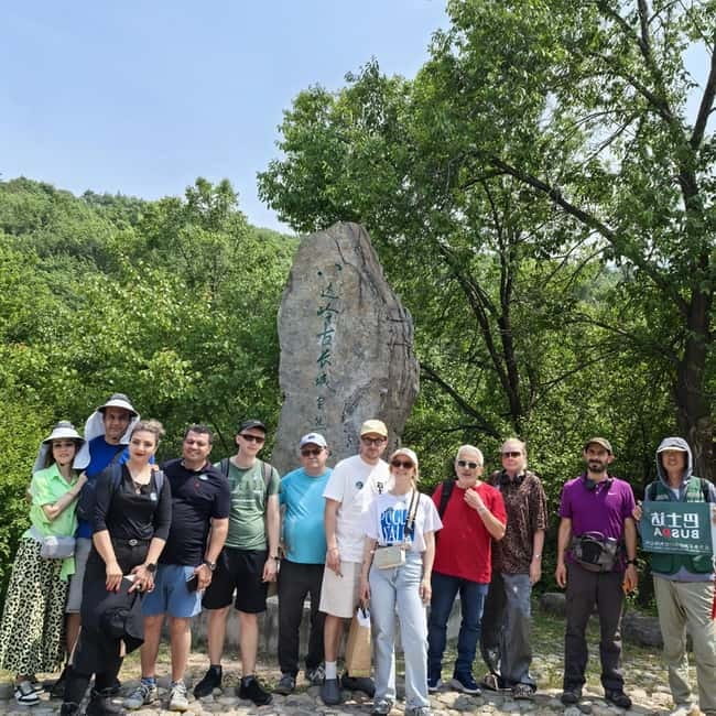 BusDa: Ancient Remnant of the Badaling Great Wall Day Tour - Why the old Badaling Wall feels different