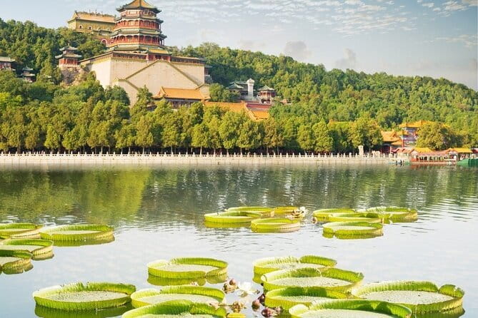 BusDa-Full-Day Bus Trips: Mutianyu, Summer & Old Summer Palaces - Summer Palace: imperial gardens beside the water