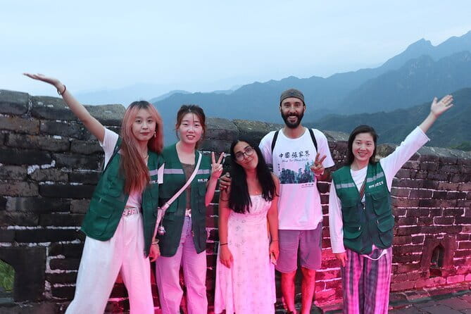 BusDa-Sunset Glow at Mutianyu Great Wall Night Bus Tour w/ Ticket - Key points at a glance