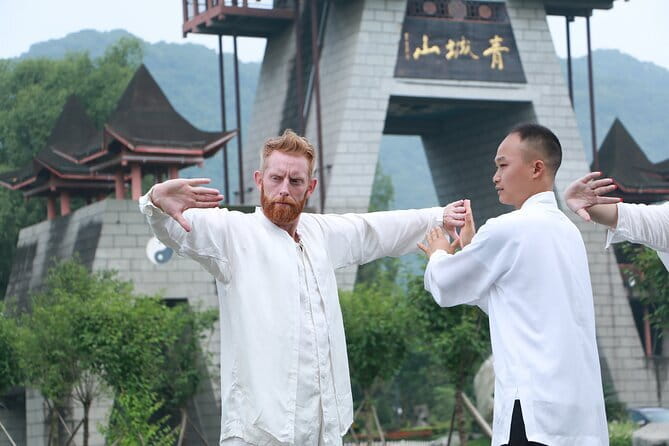 Chengdu Kung Fu Panda Tour Tai Chi, Martial Arts and Panda Base - Panda Valley: begin with two hours among Chengdu’s national symbol