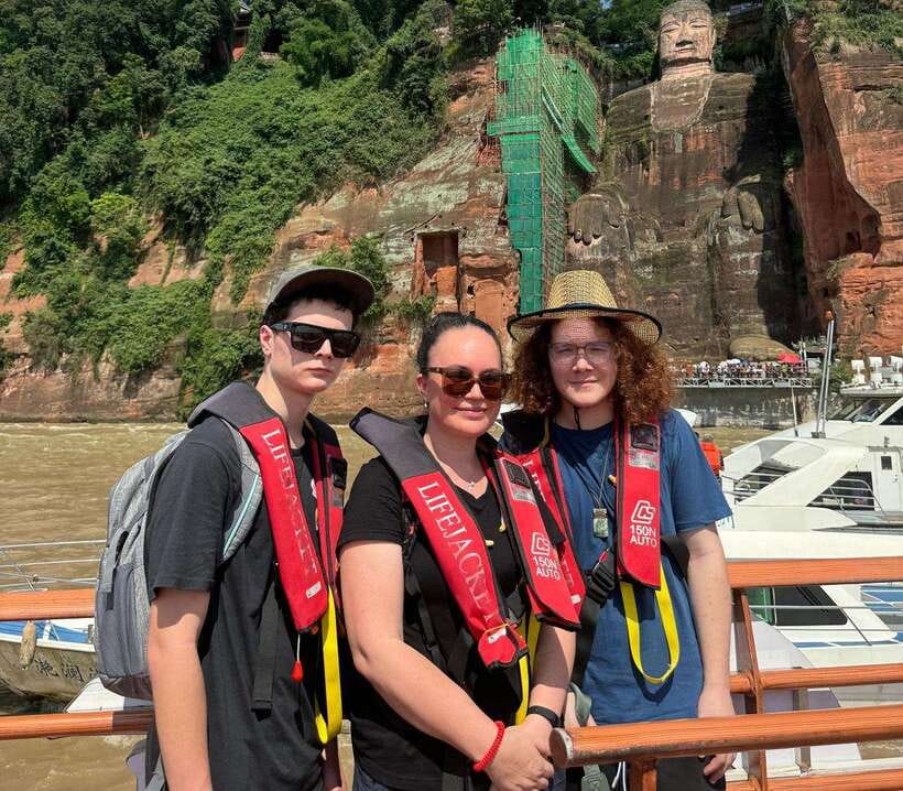 Chengdu: Leshan Grand Buddha Full-Day Private Trip - Leaving Chengdu for Leshan
