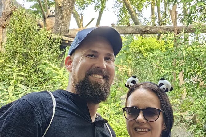 Chengdu Panda Research Base Tickets And Optional Private Tour - How Guides Improve a Huge Park