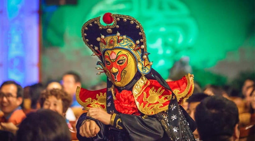 Chengdu: Sichuan Opera Show ShufengYayun & Covered Bowl Tea - Why this short Chengdu show works