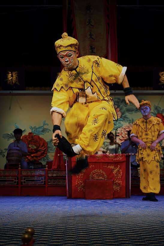 Chengdu Sichuan Opera Show Ticket - Shu Feng Ya Yun - Tea, snacks, and the Chengdu theater mood