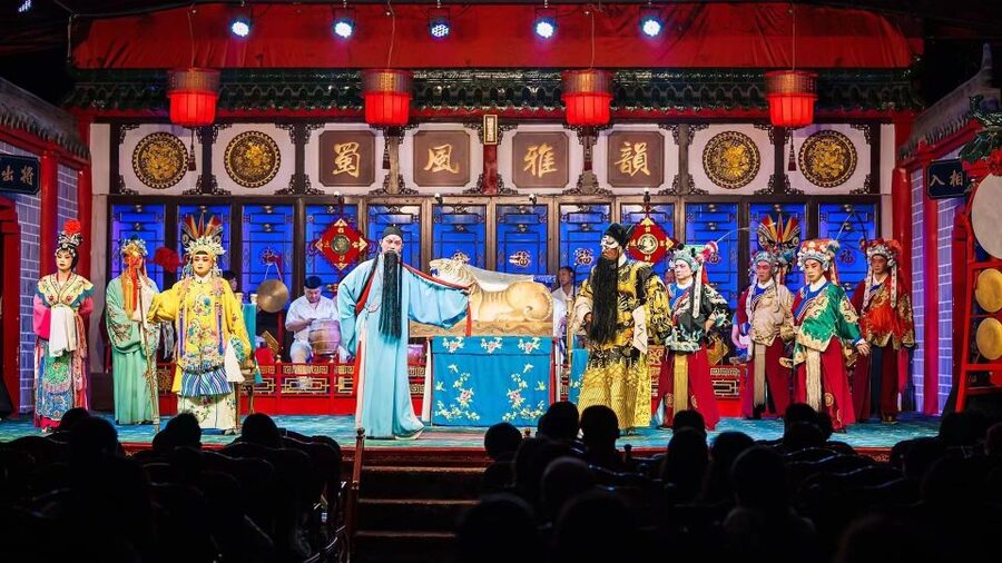 Chengdu: Sichuan Opera Shu Feng Yan Yun Evening Show Ticket - Getting there and handling pickup