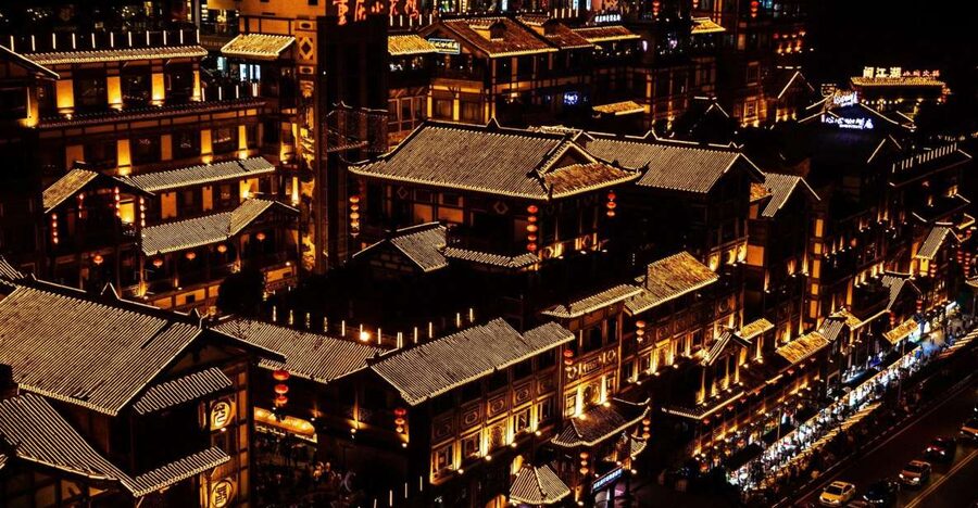 Chongqing: Illuminated Night Tour with Cruise or Hot Pot - Chongqing after dark, with your own guide