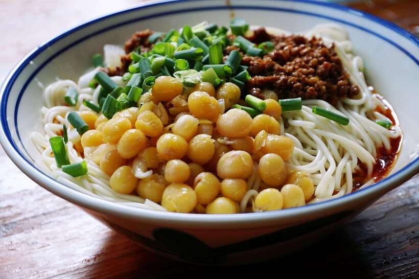 Chongqing: Local Flavors Food Tour - The opening viewpoint near Linjiang Road
