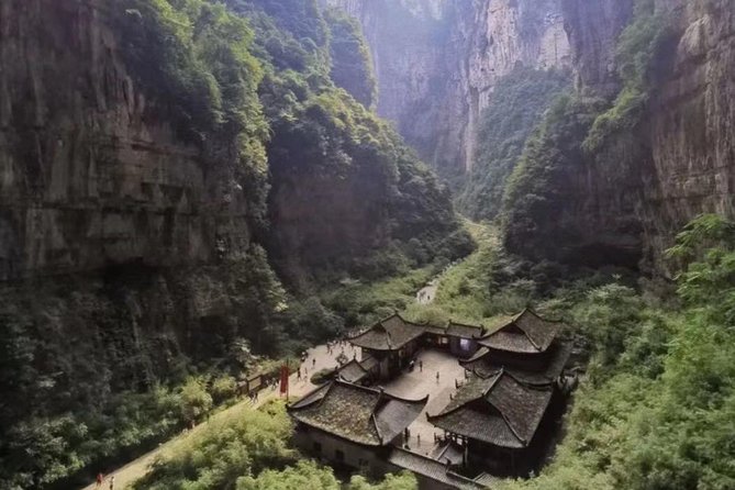 Chongqing Private Day Tour to Wulong Karst National Geology Park - What the guides add to the day