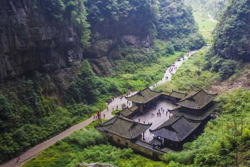 Chongqing: Wulong 2 Spots All-inclusive Luxury Private Trip - The practical details that matter most
