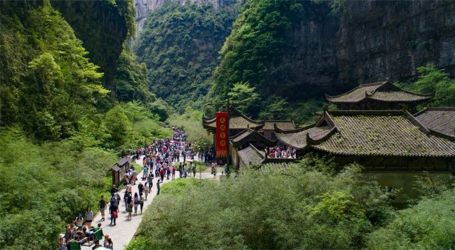 Chongqing: Wulong Private Day Exploration Tour - The old staging post by Qinglong Bridge