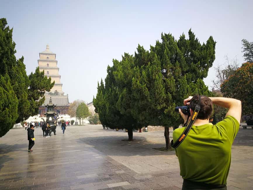 Customized Private Day Tour of Terracotta Army and Xi'an - What the guide adds to the day
