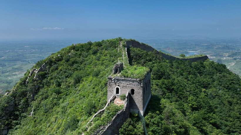 Daily Badaling Great Wall Coach Tour(With Options) - What the $22 fare really buys you